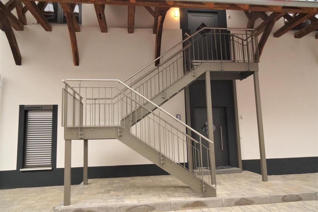 קיפנהיים Galerie-Wohnung I Sanierter Pferdestall I Europapark I Boxspring I Nespresso מראה חיצוני תמונה