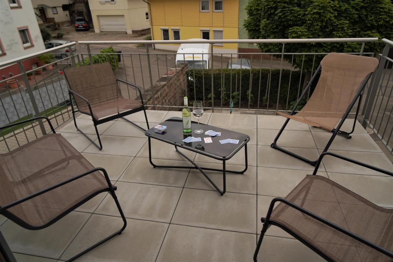קיפנהיים Galerie-Wohnung I Sanierter Pferdestall I Europapark I Boxspring I Nespresso מראה חיצוני תמונה
